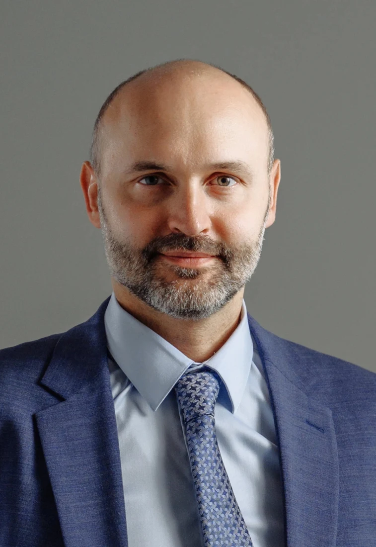 Михаил Носов